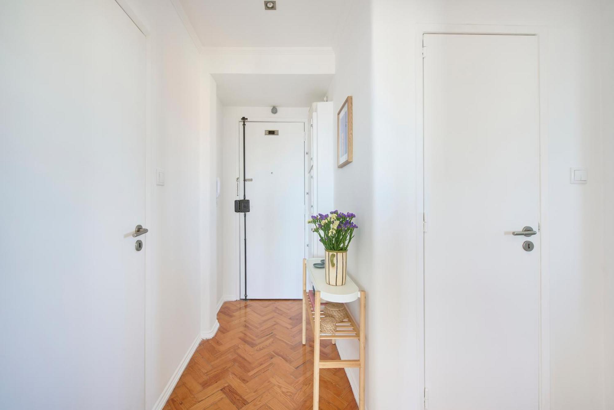 Apartment Sunny Graca, River View, By Timecooler Lissabon